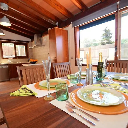 5 Oceanos Villa