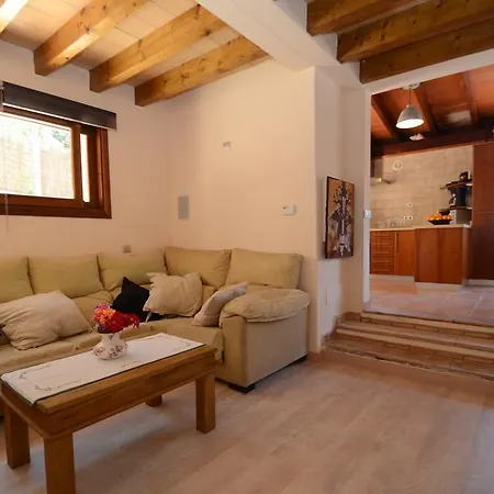 5 Oceanos Villa *